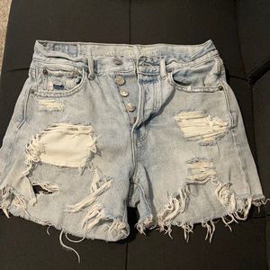American Eagle | Ripped Mom Shorts